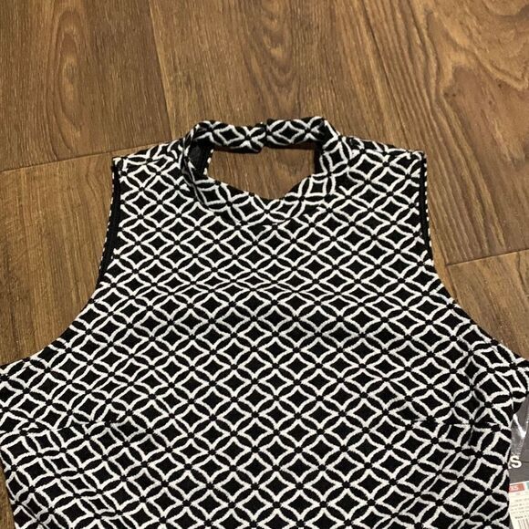 Mossimo black white diamond print crop top keyhole back sleeveless shirt - Picture 2 of 8